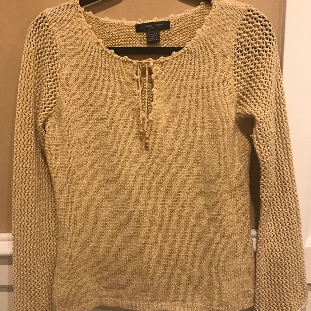 Beautiful gold open weave sleeve sweater.